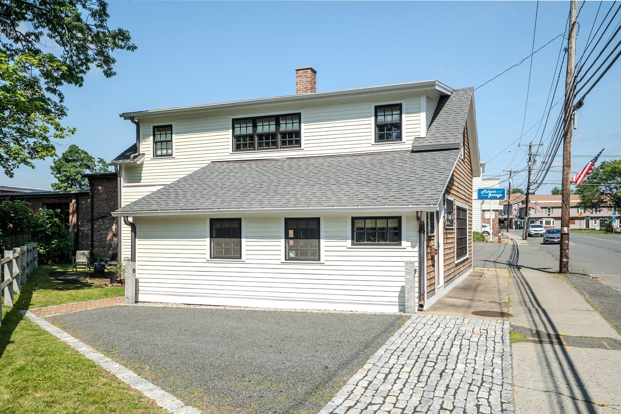 14 Sugarloaf St