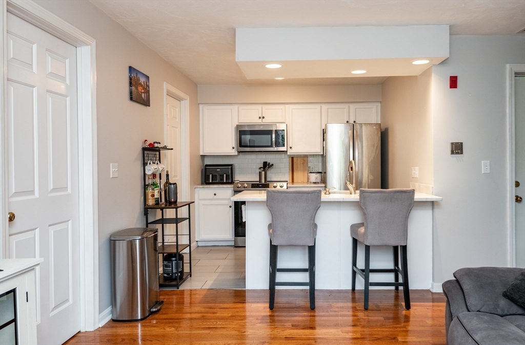 234 Water St 204