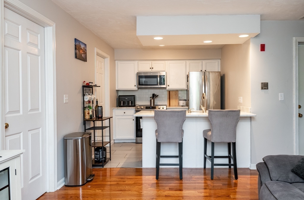 234 Water St 204