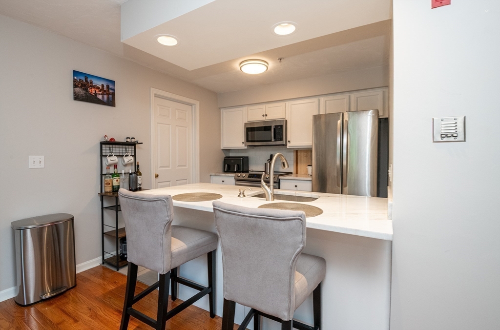 234 Water St 204