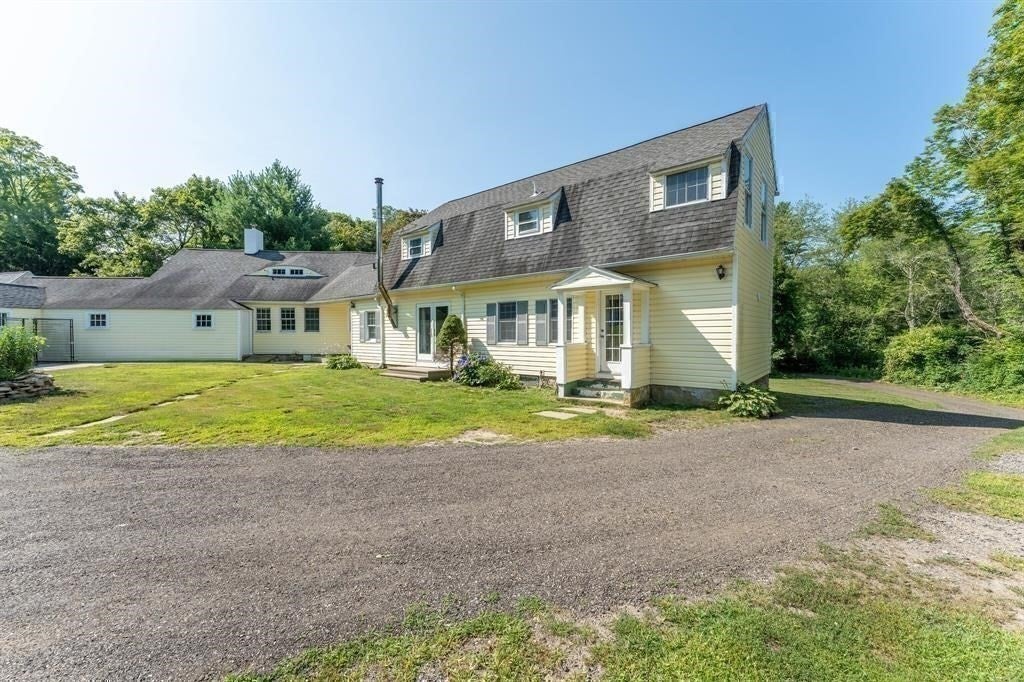 1530 Hartford Pike, Killingly, CT Photo #36