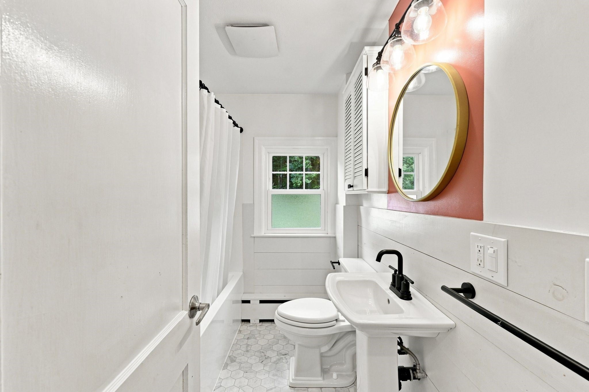 20 Sunset Ave, South Hadley, MA Photo #22