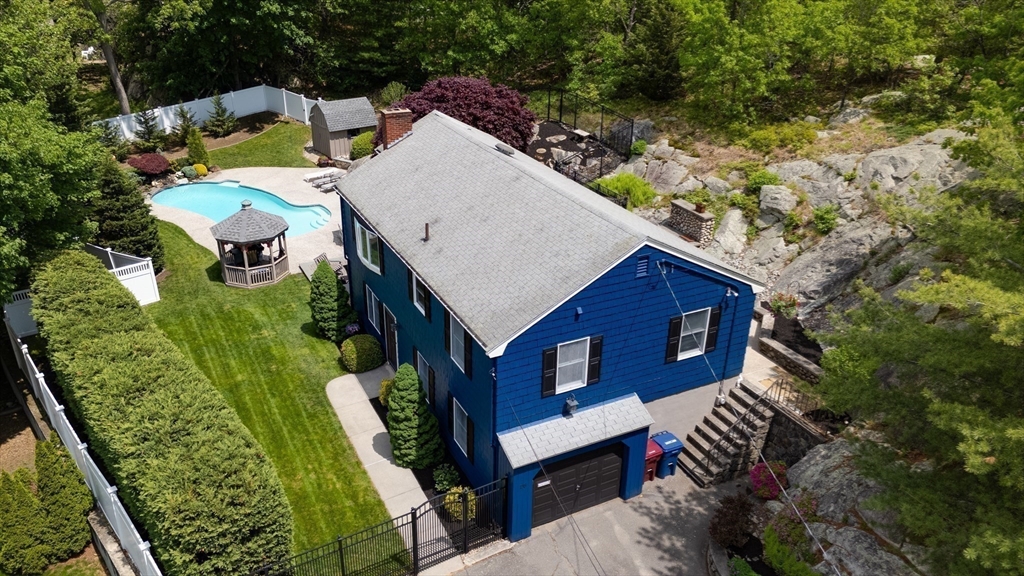 28 Edgemere St