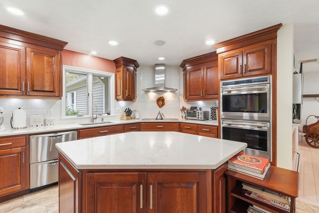 795 Maple St, Mansfield, MA Photo #3