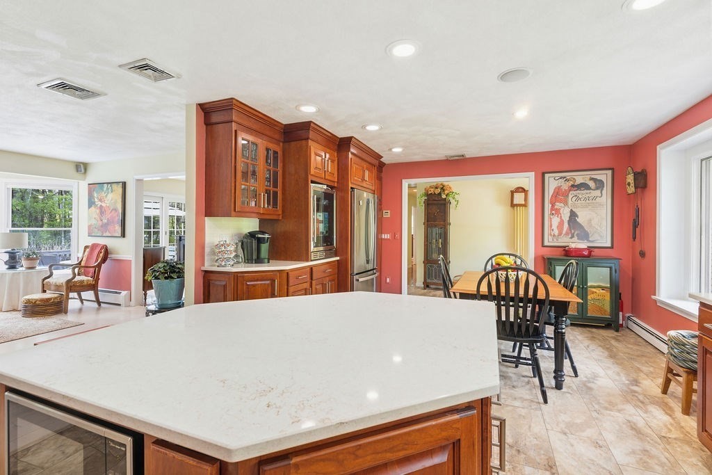 795 Maple St, Mansfield, MA Photo #12