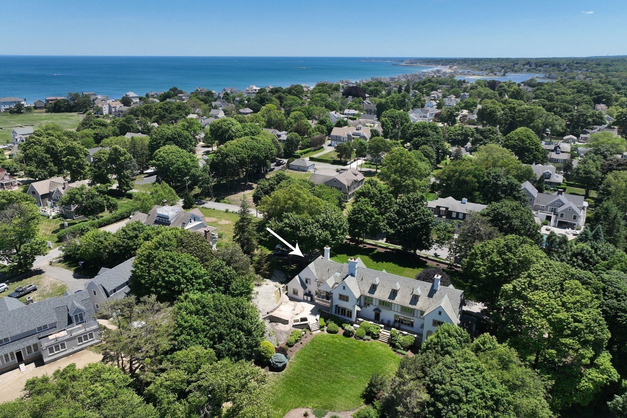 7 Baileys Causeway