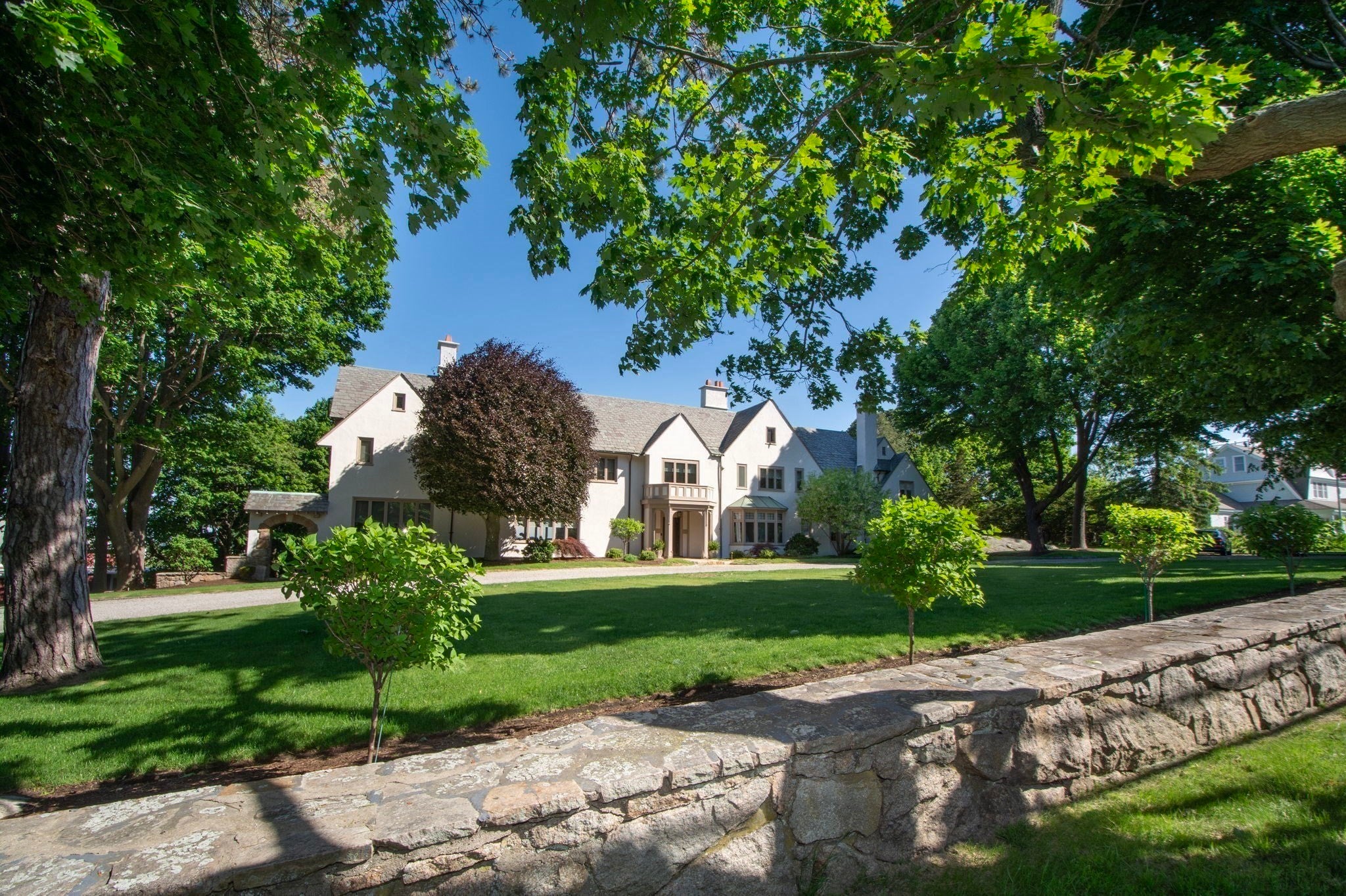 7 Baileys Causeway