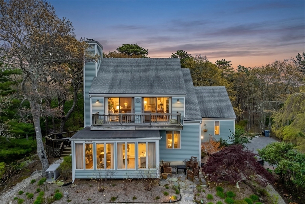 87 Rockledge Dr