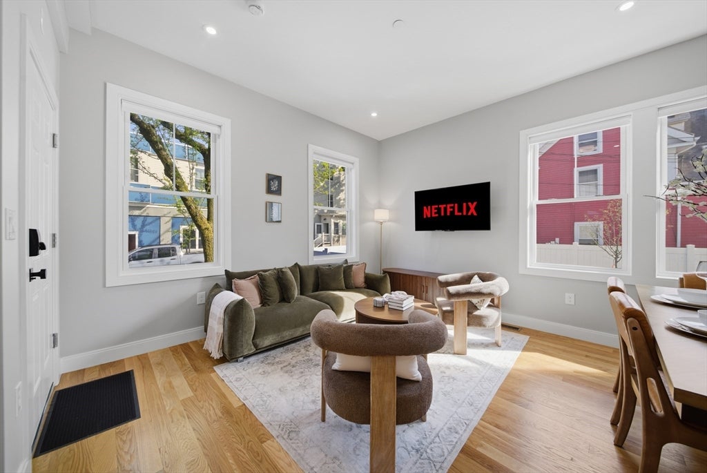 174 Walnut Street #1, Somerville, MA, 174 Walnut Street #1, Somerville, MA Photo #1