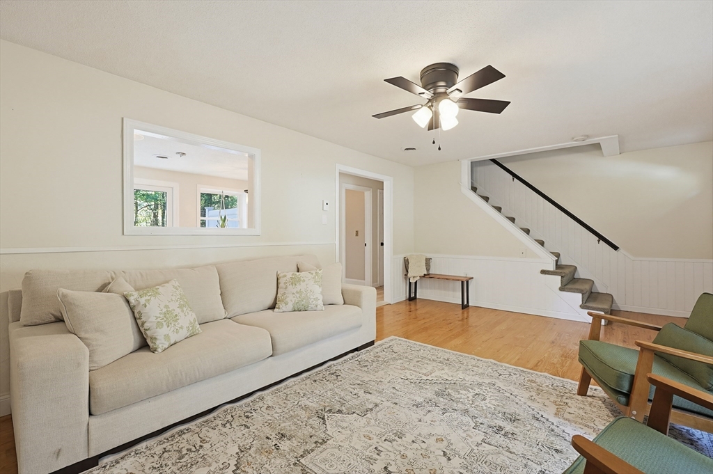 7 Village Way C