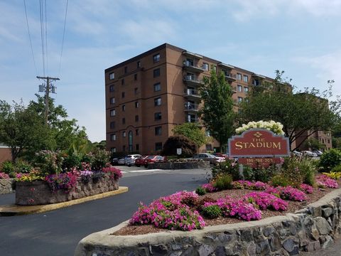 Photo of 198 Locust St #1-702, Lynn, MA 01904 (MLS # 73507469)