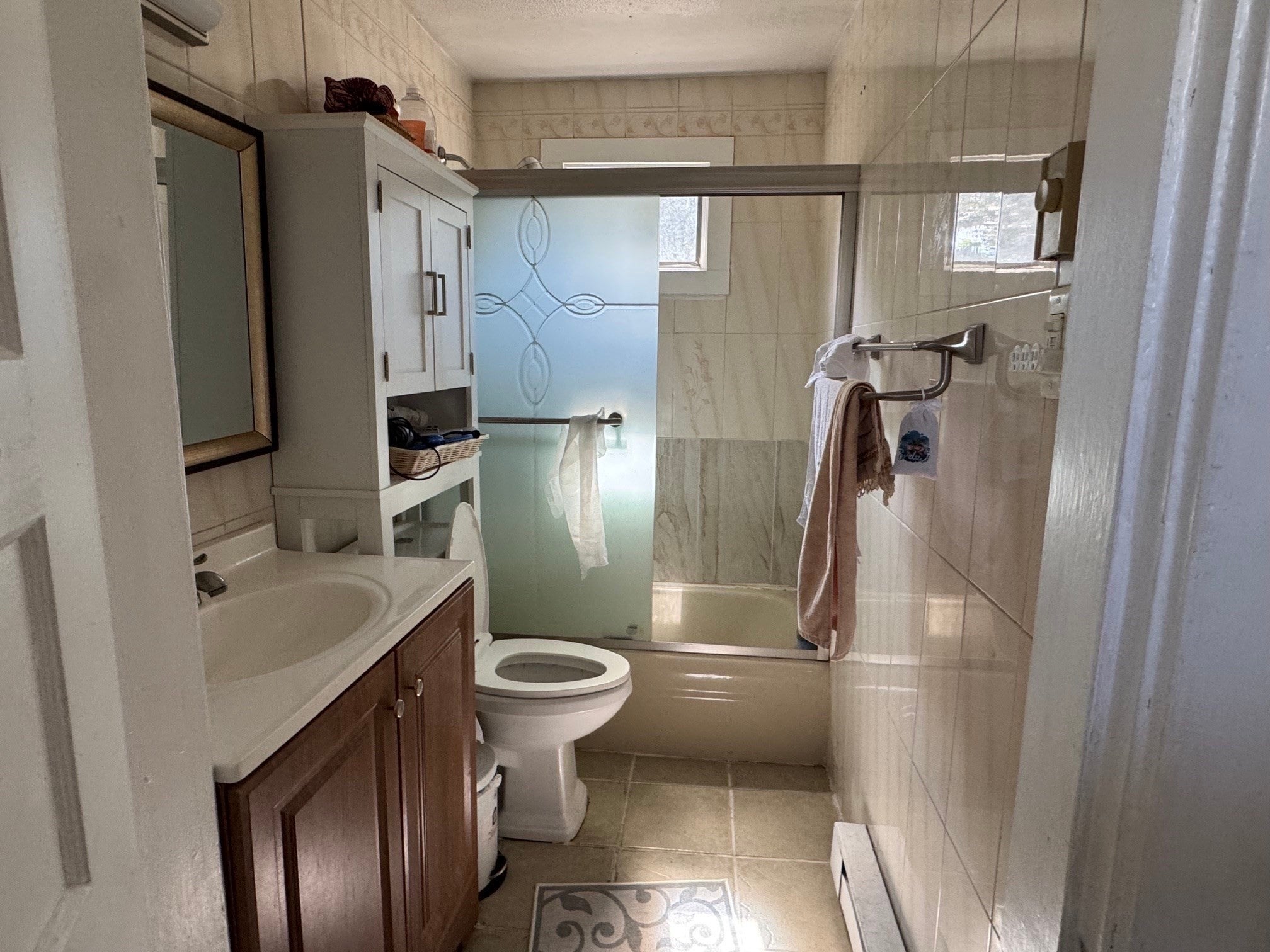 14 Taylor St, Chicopee, MA Photo #21