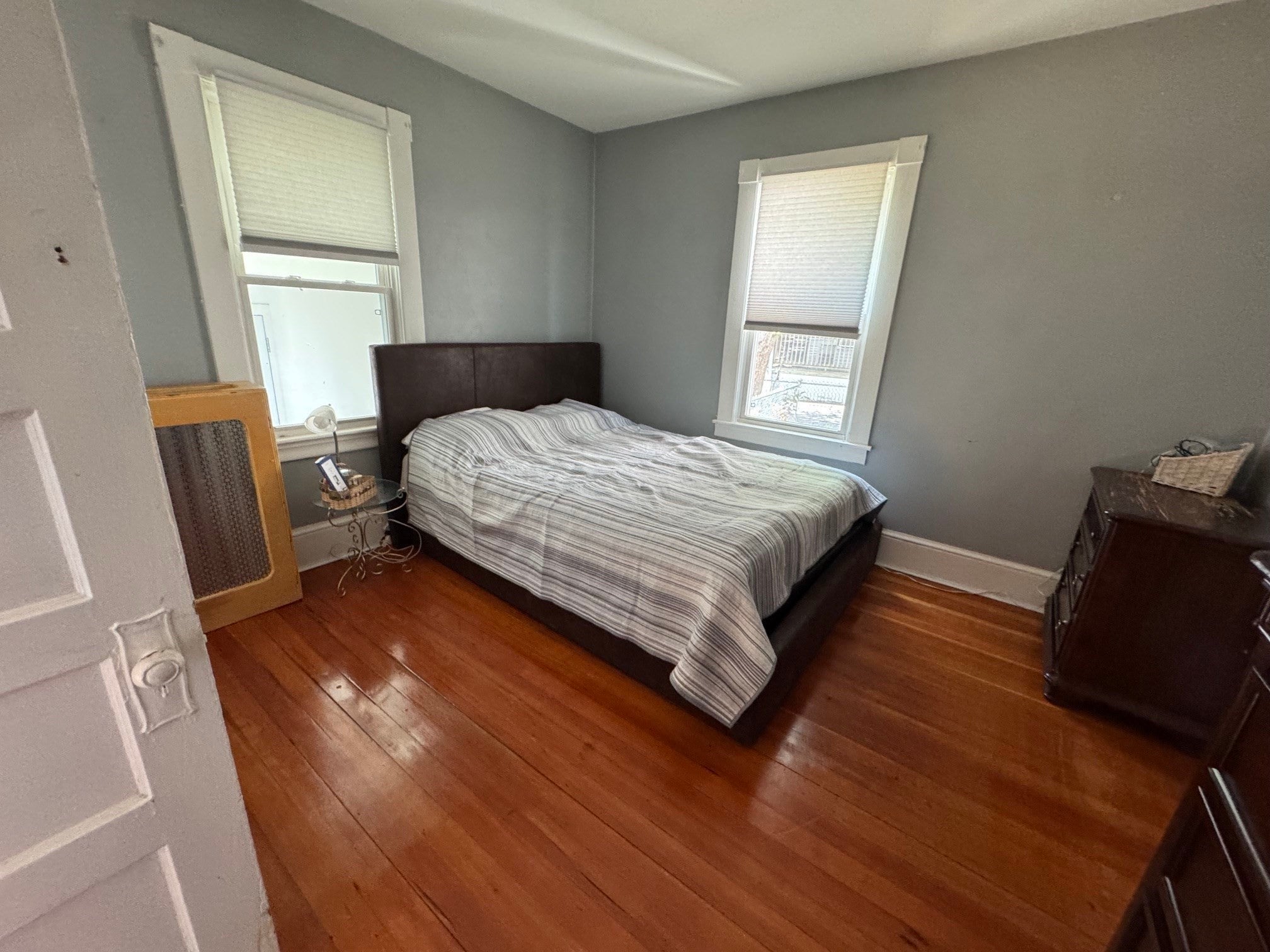 14 Taylor St, Chicopee, MA Photo #18