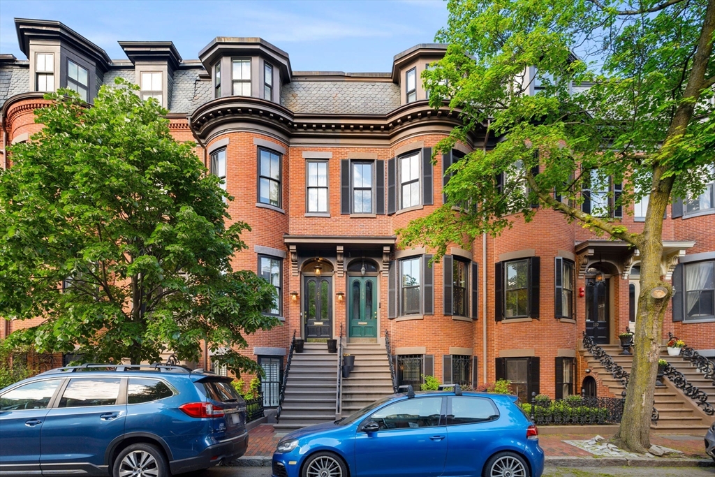 139 West Newton 1