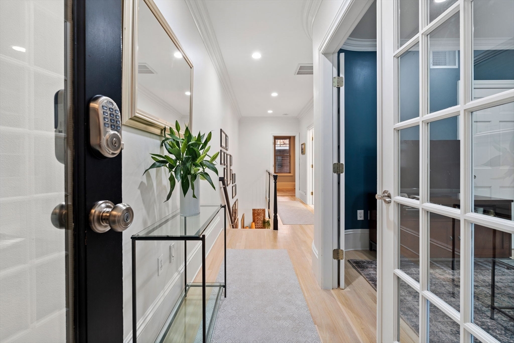 139 West Newton 1