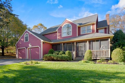 562 South Street Shrewsbury MA 01545