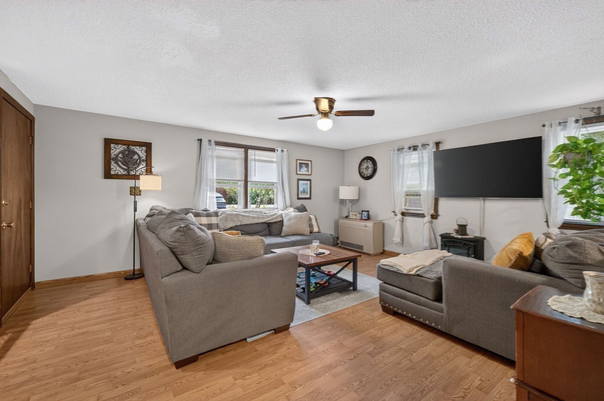 33 Carver Rd, Plymouth, MA, 33 Carver Rd, Plymouth, MA Photo #7