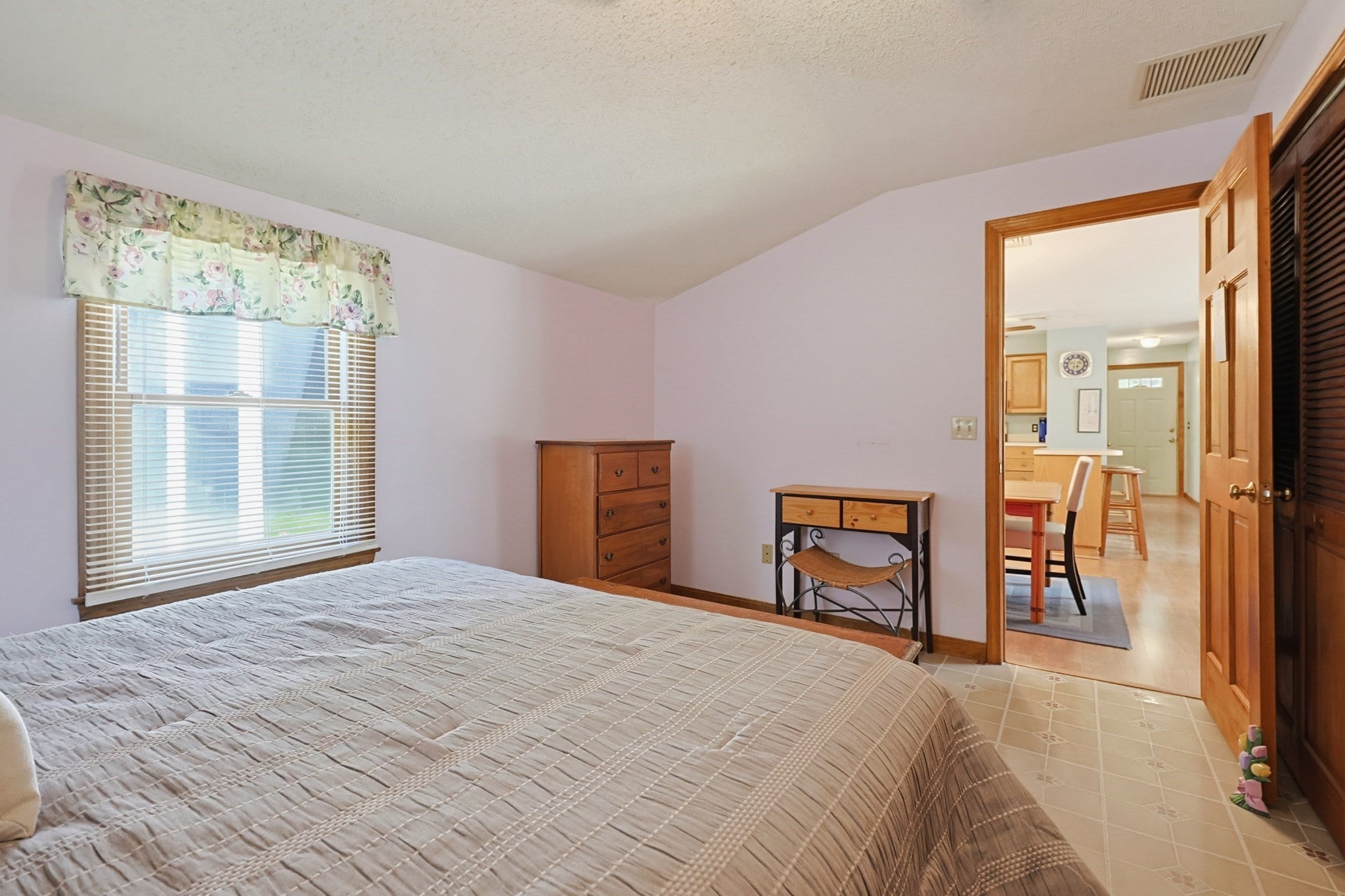 1634 Drift Rd #B, Westport, MA Photo #24