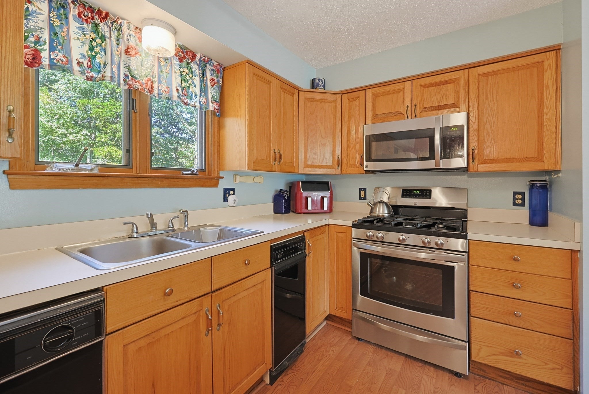1634 Drift Rd #B, Westport, MA Photo #19