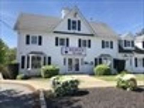 77 State Rd 2 Dartmouth MA 02747