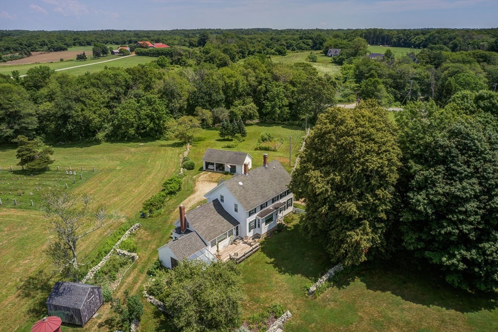 143 Horseneck Road