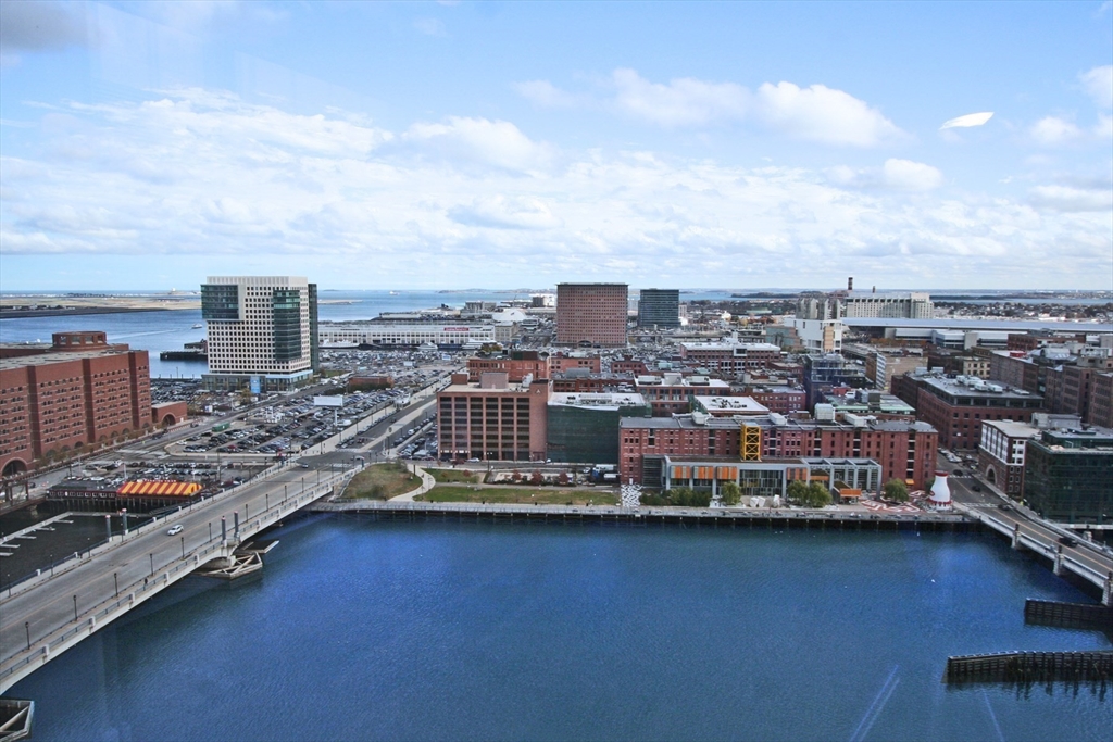 500 Atlantic Avenue 16L