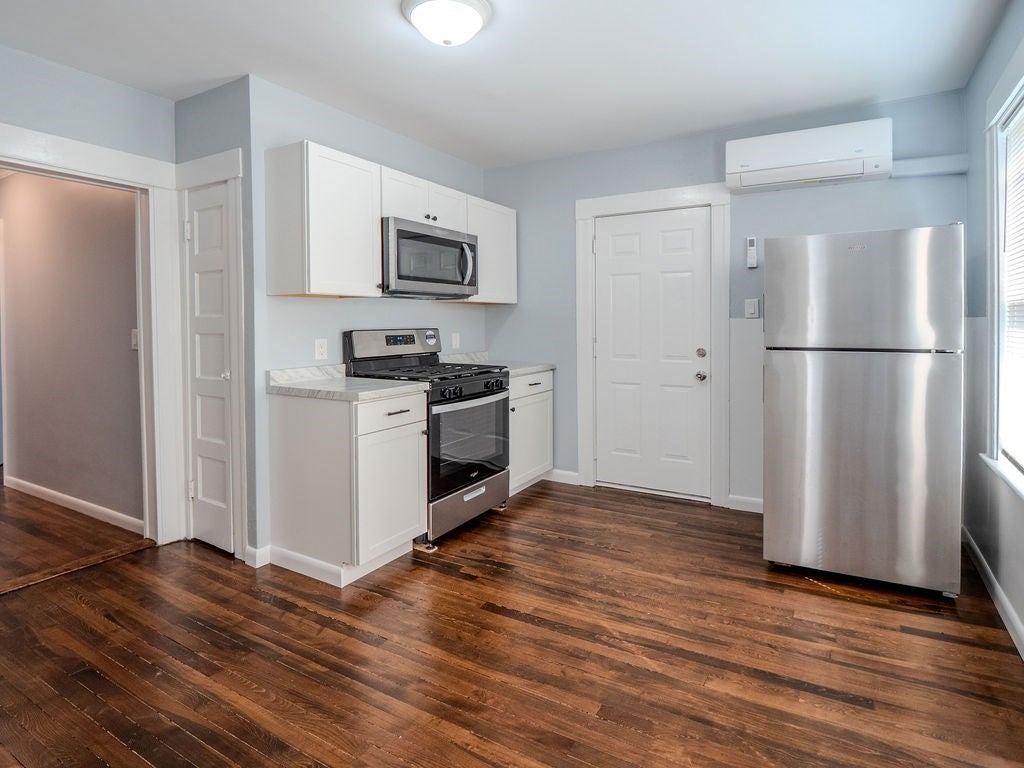 12 Ives St, Worcester, MA, 12 Ives St, Worcester, MA Photo #6