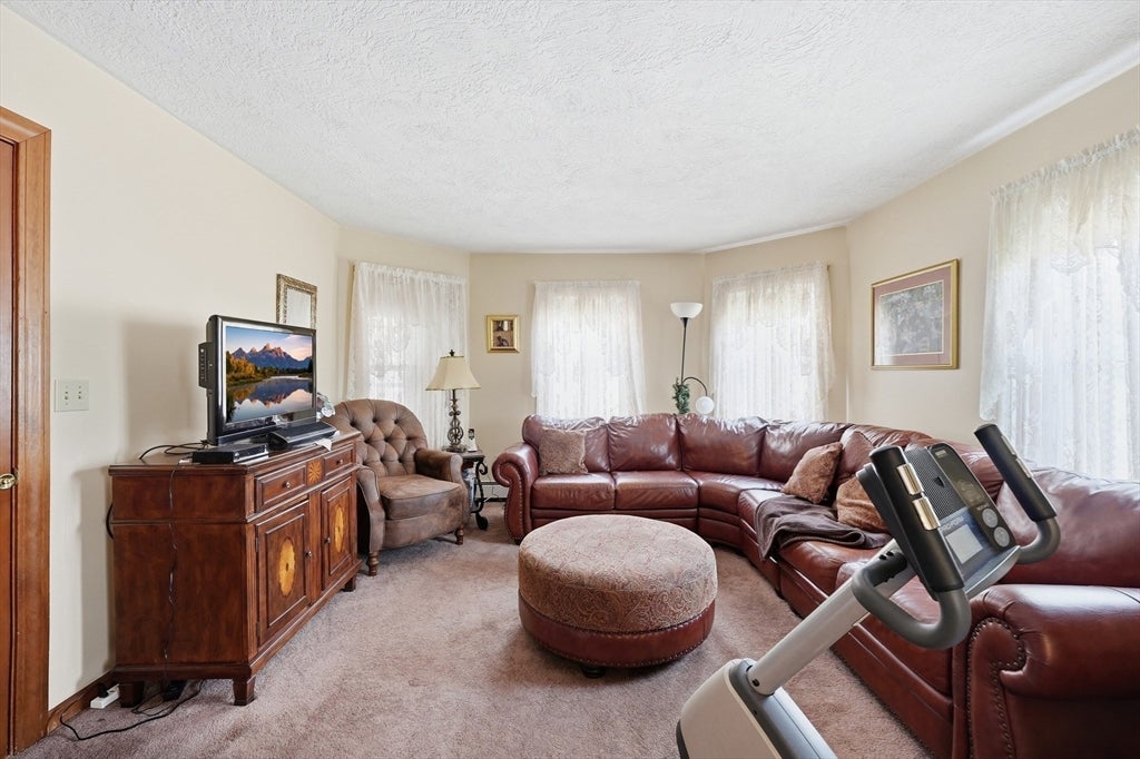 16 Dartmouth St, Worcester, MA, 16 Dartmouth St, Worcester, MA Photo #17