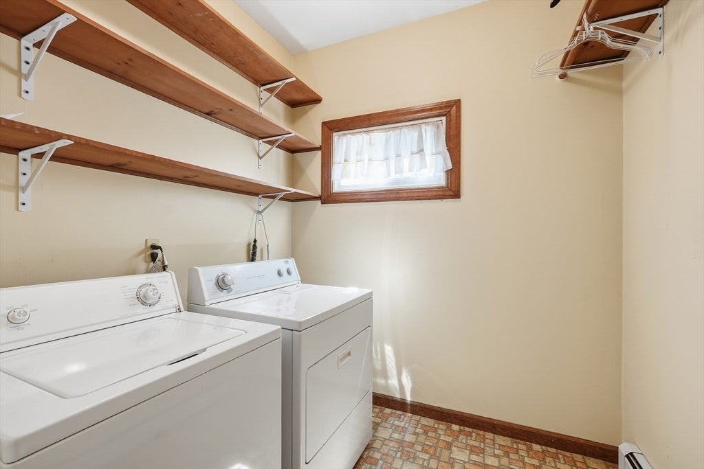 16 Dartmouth St, Worcester, MA, 16 Dartmouth St, Worcester, MA Photo #15
