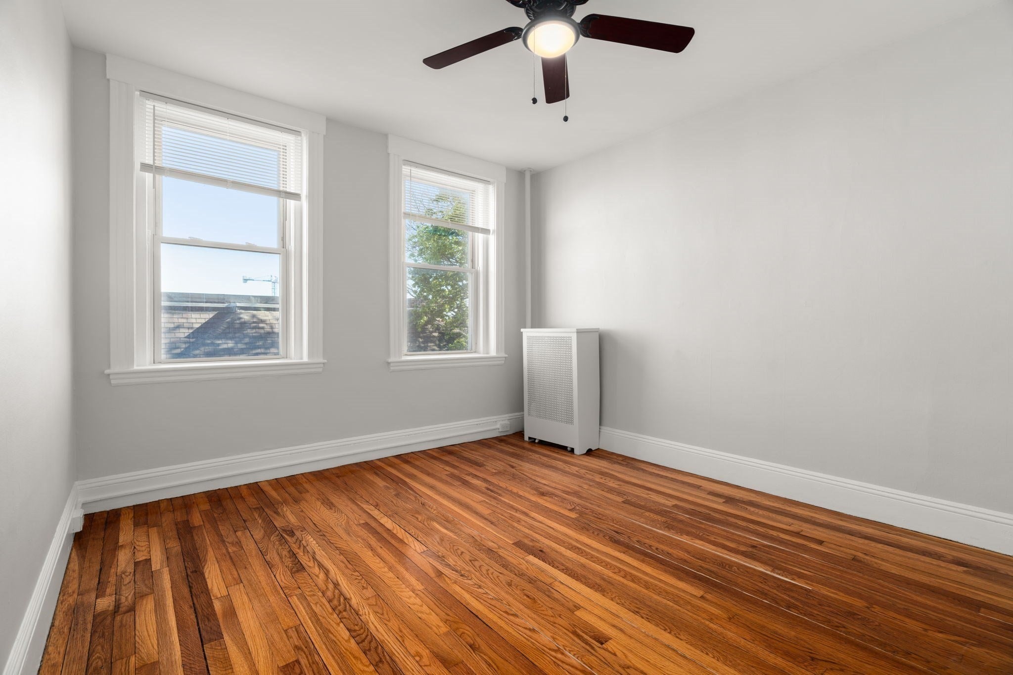 28 Quint Ave 32