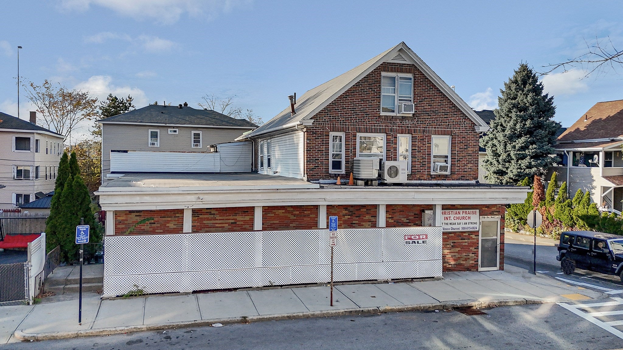 52 Ward St