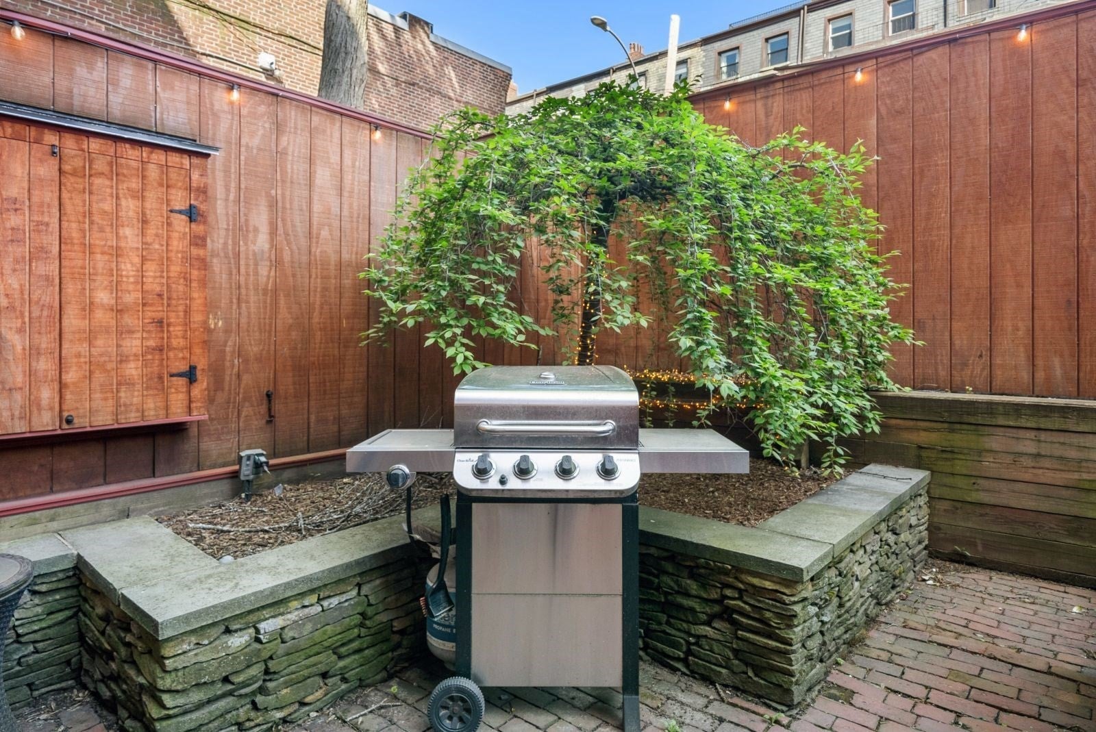 351 Marlborough Street 1