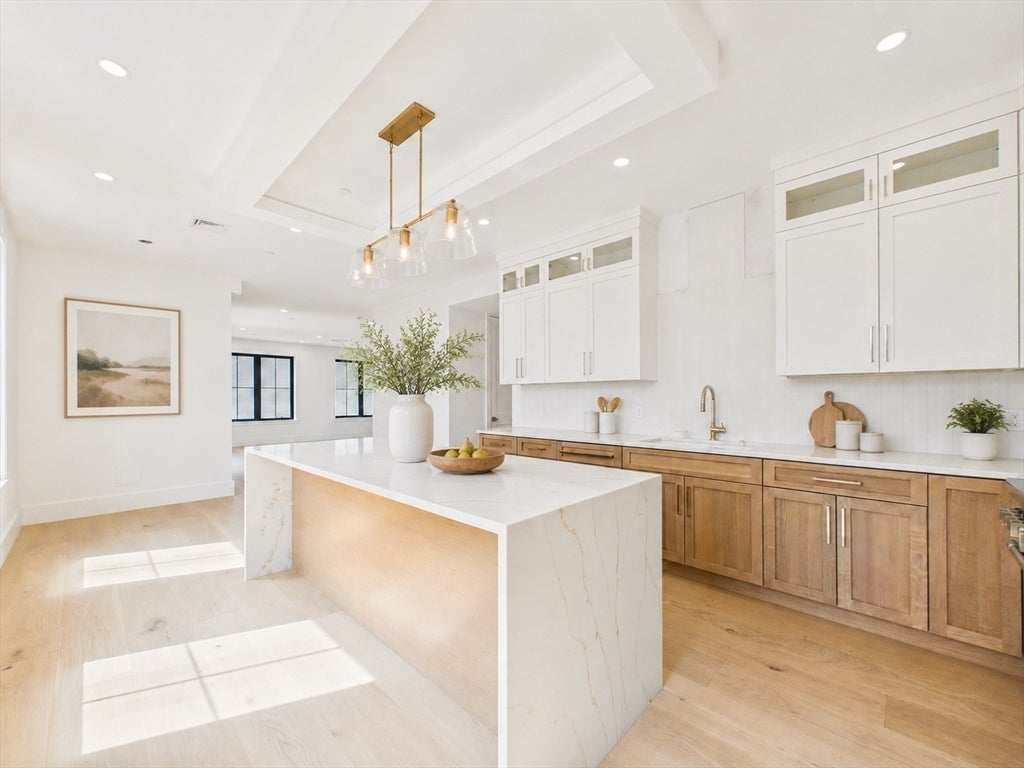 244 L Street #2, Boston, MA, 244 L Street #2, Boston, MA Photo #8