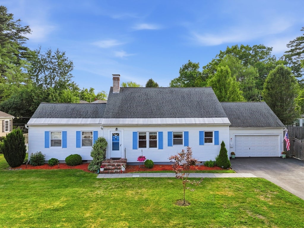 Photo of 196 N Main St, Leominster, MA