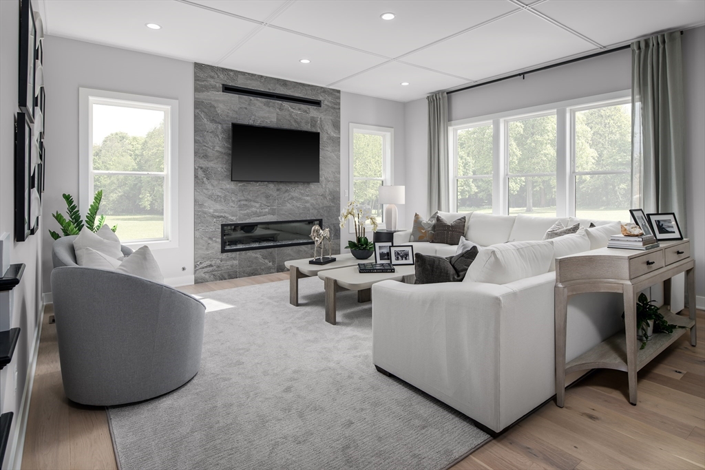 2 Lady Constance Way 19