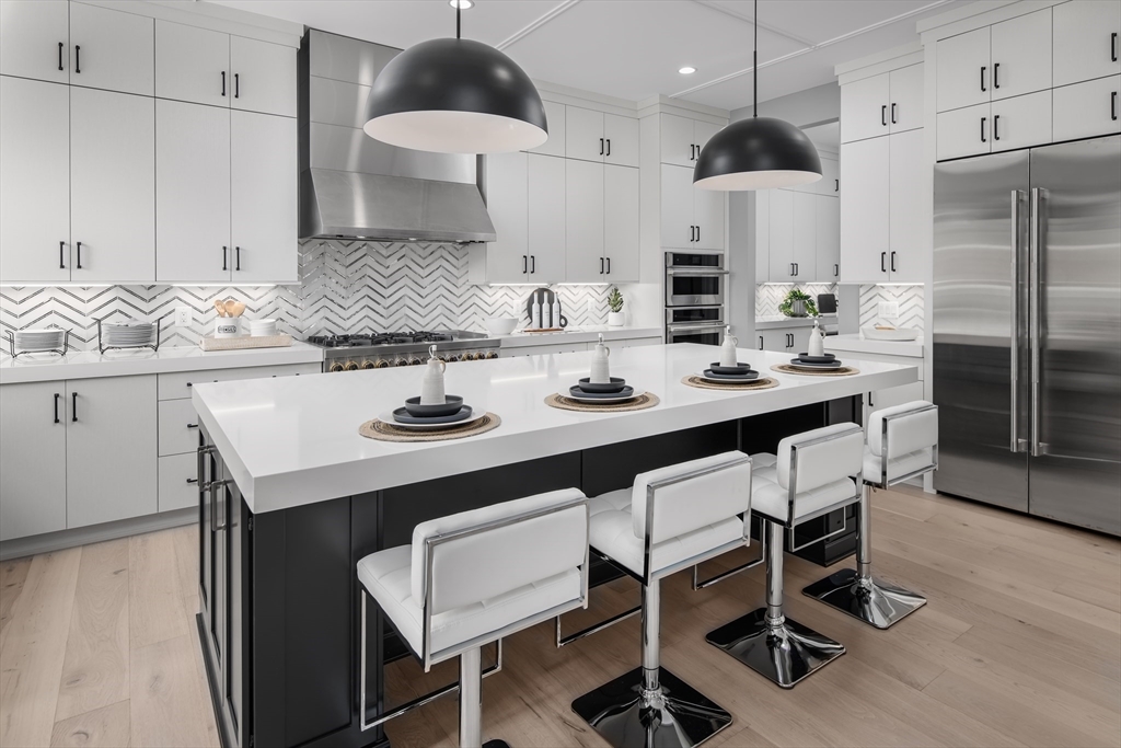 2 Lady Constance Way 19