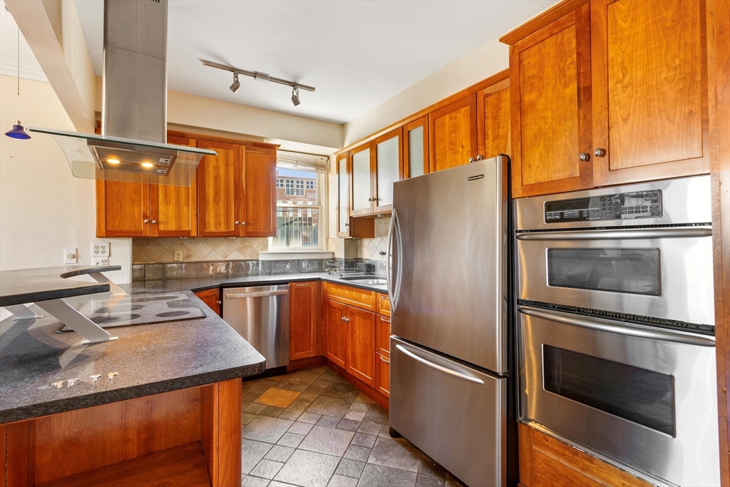 41 Worcester Sq 7