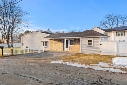 Photo of 3 Adams Ave, Methuen, MA 01844 (MLS # 73468382)