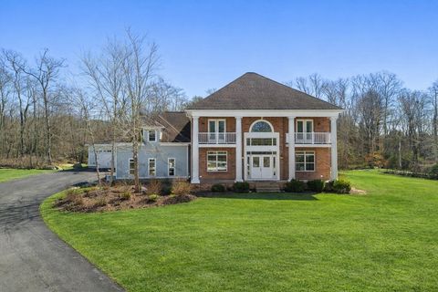 7 Taber Ln Westport MA 02790