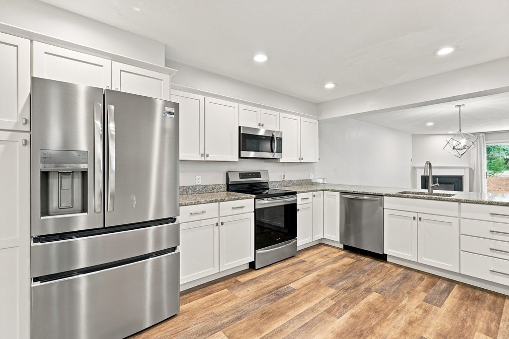 78 Pointe Rok Drive #78, Worcester, MA Photo #10