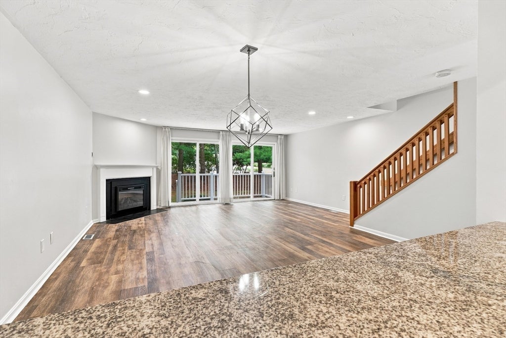 78 Pointe Rok Drive #78, Worcester, MA Photo #2