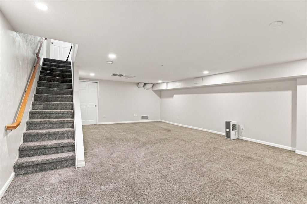 78 Pointe Rok Drive #78, Worcester, MA Photo #36