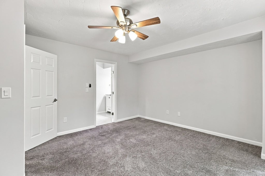 78 Pointe Rok Drive #78, Worcester, MA Photo #25