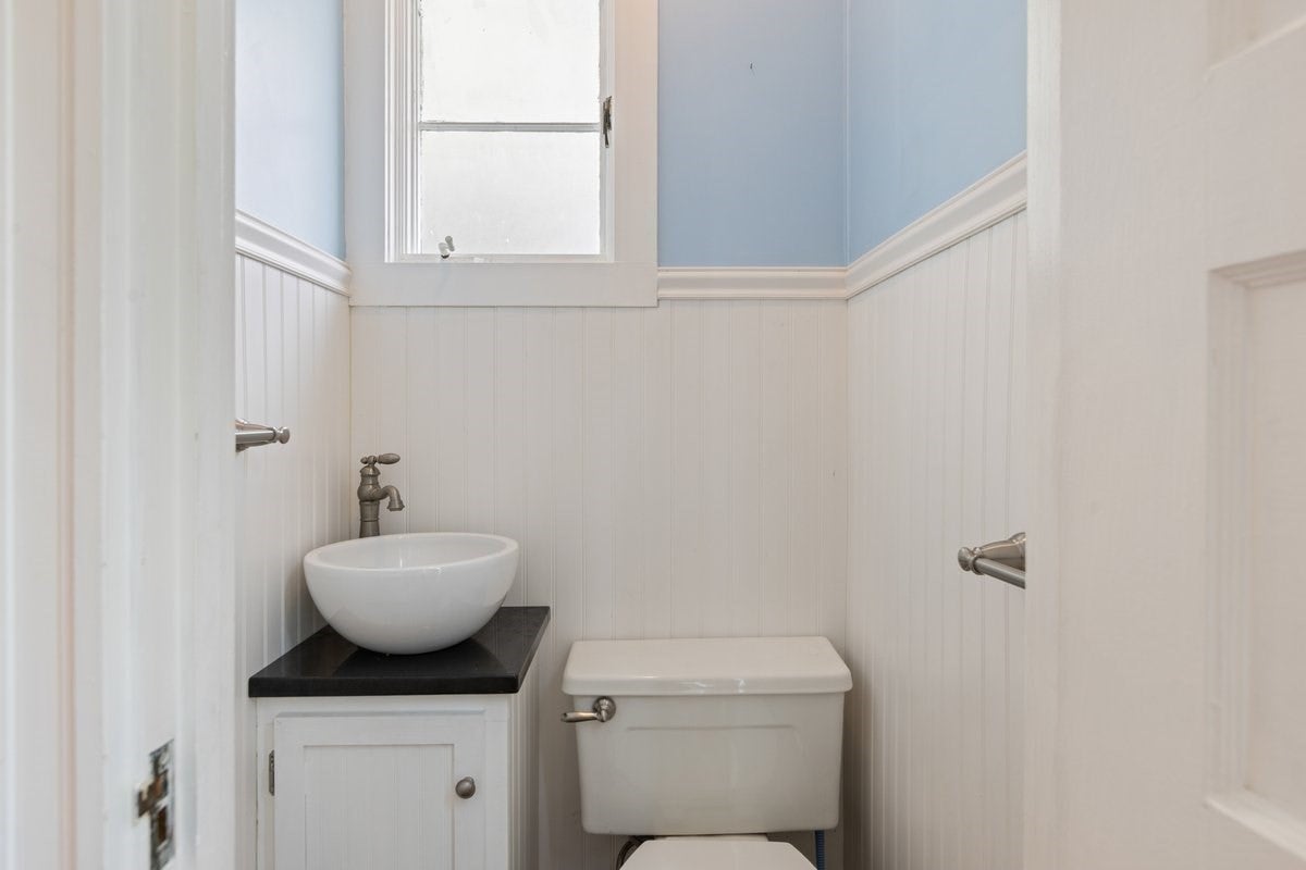 20 Lexington Ave, Haverhill, MA, 20 Lexington Ave, Haverhill, MA Photo #11