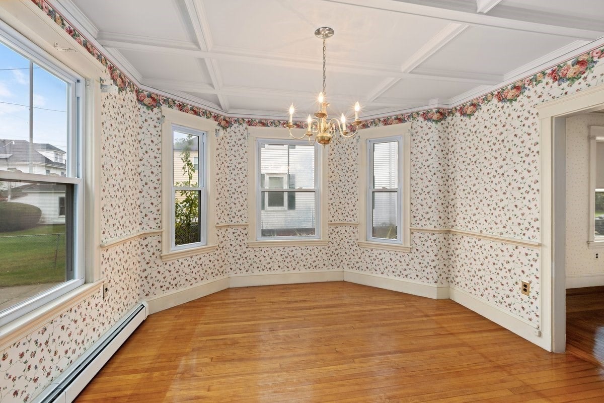20 Lexington Ave, Haverhill, MA, 20 Lexington Ave, Haverhill, MA Photo #10