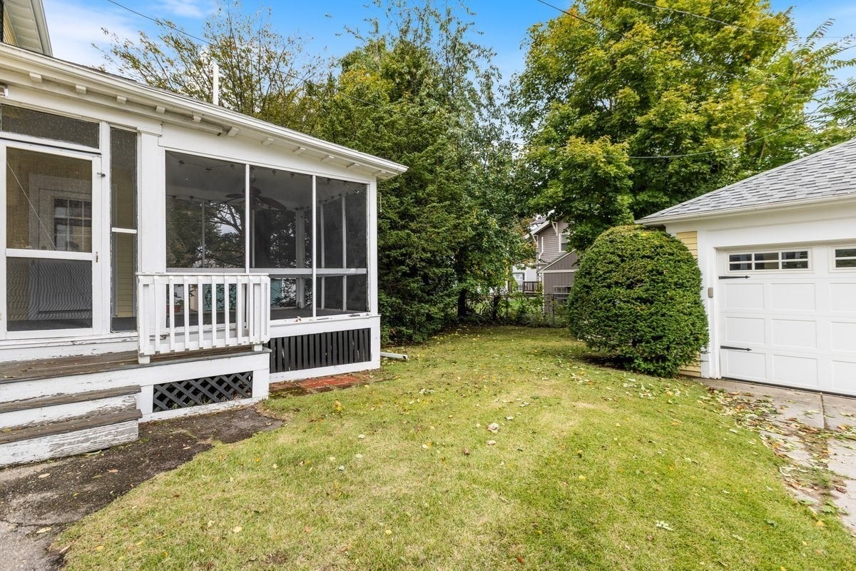 20 Lexington Ave, Haverhill, MA, 20 Lexington Ave, Haverhill, MA Photo #26