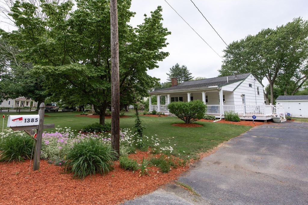 1385 Vernon St.