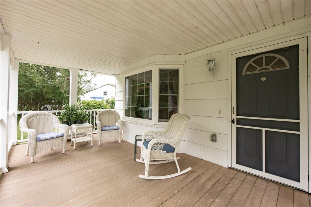 1385 Vernon St.