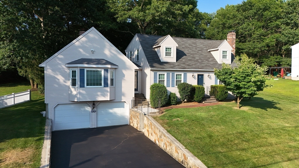 6 Taft Dr