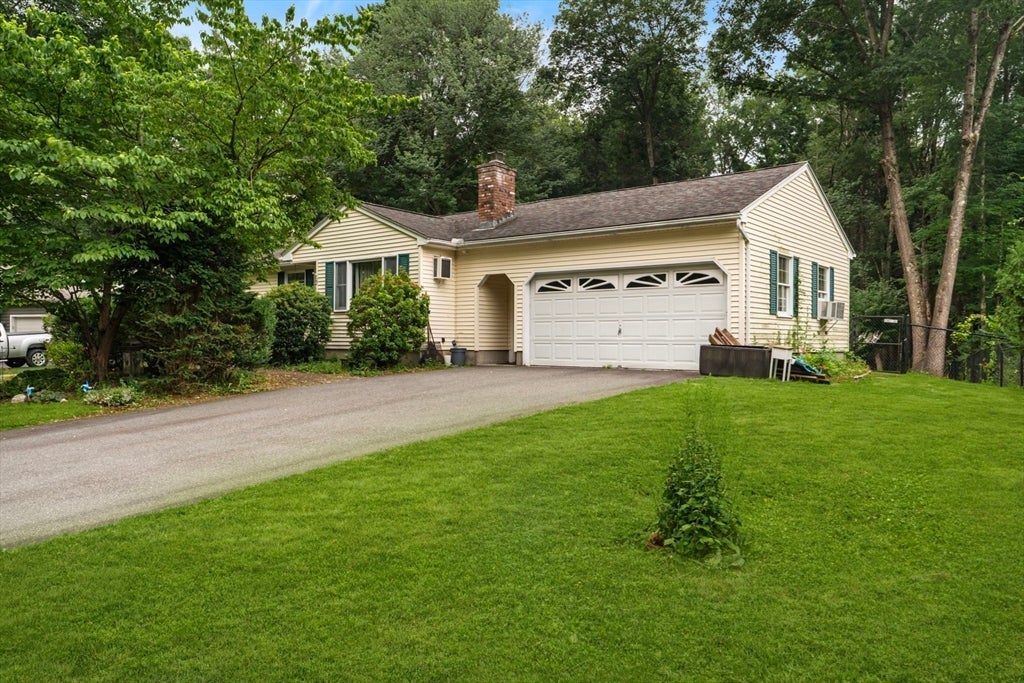 22 Carillon Circle, Easthampton, MA, 22 Carillon Circle, Easthampton, MA Photo #1